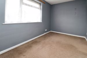 PYEFLEET CLOSE- click for photo gallery
